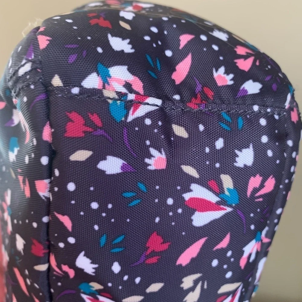 Kipling purse shoulder crossbody adjustable strap messenger confetti pattern